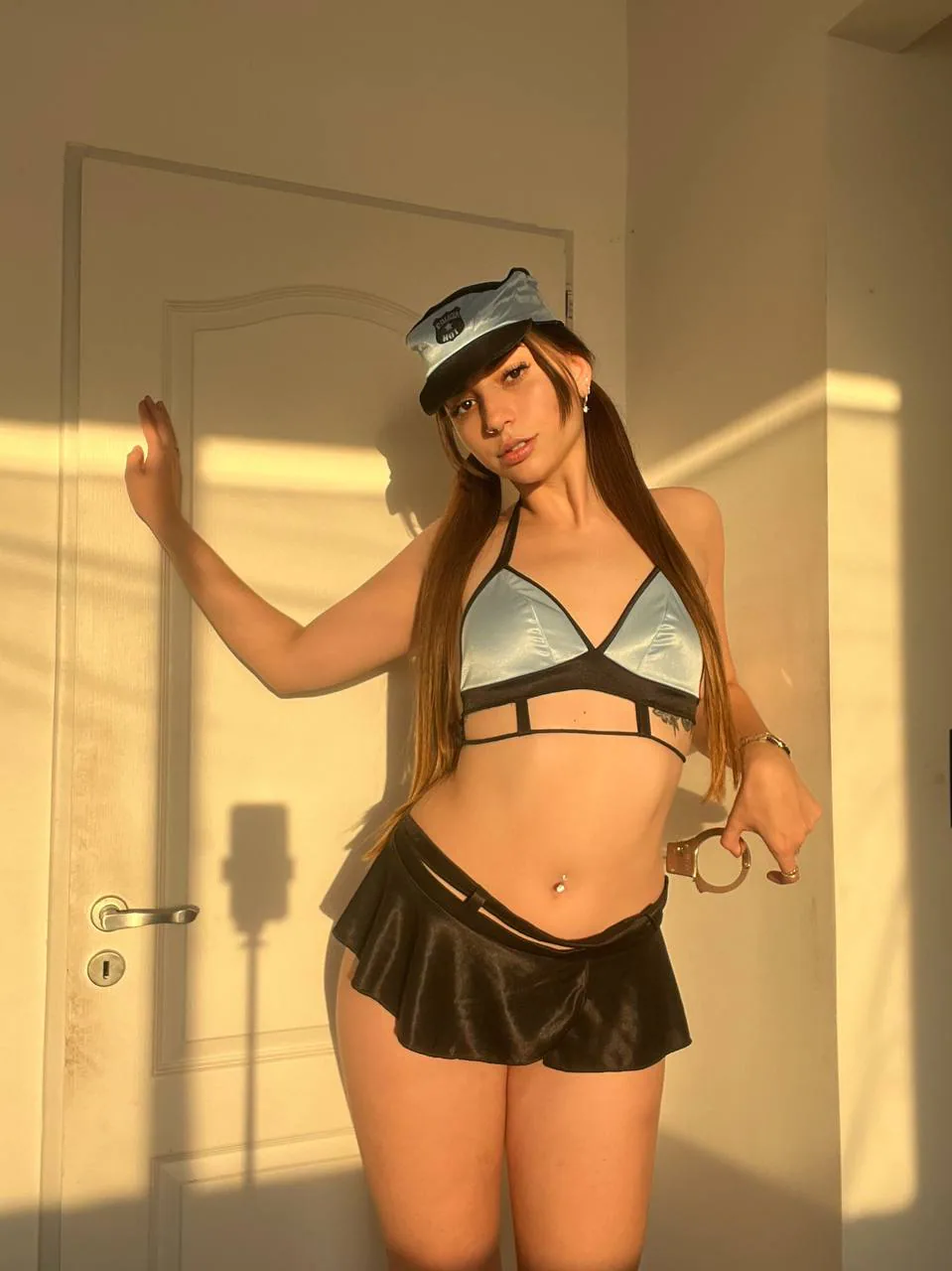 Lola La Fleur content 6